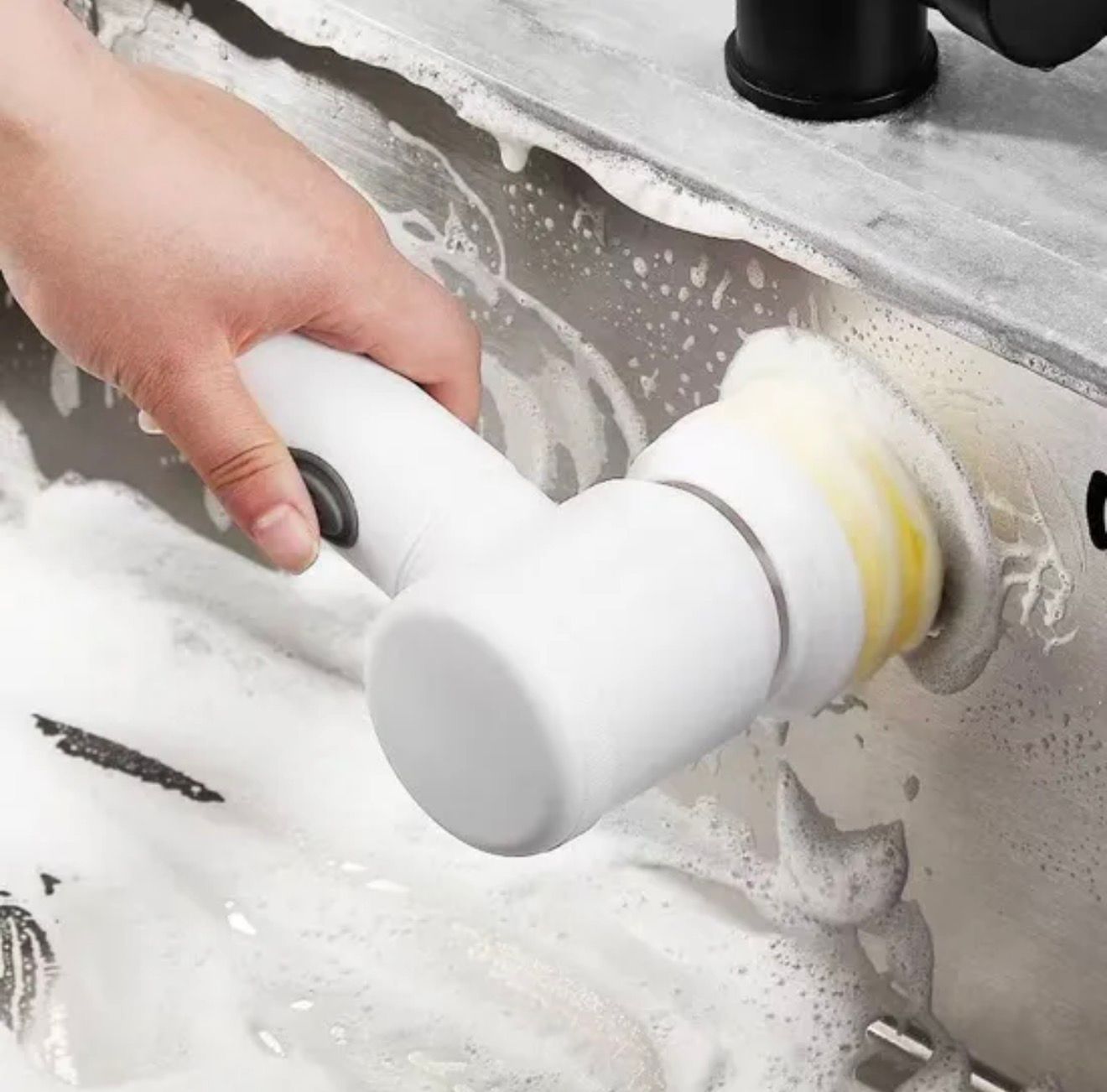Electric Dust Cleaning Brush White Multi-Function