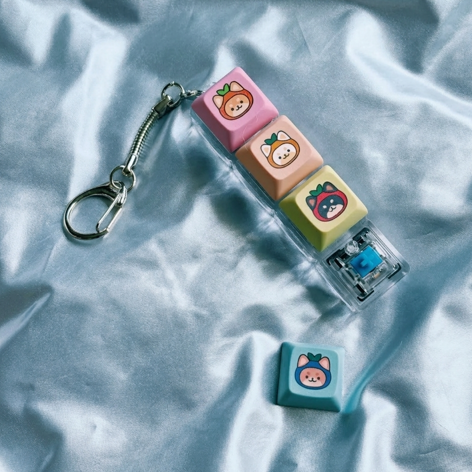 Mini Mechanical Keyboard Keychain